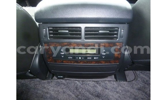 Acheter Import Voiture Toyota Land Cruiser Noir à Import - Dubai, Zambie Acheter Import Voiture Toyota Land Cruiser Noir à Import - Dubai, Zambie