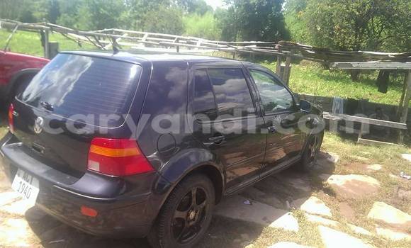 Nunua Ilio tumika Volkswagen Golf Nyeusi Gari ndani ya Chipata nchini Zambia Nunua Ilio tumika Volkswagen Golf Nyeusi Gari ndani ya Chipata nchini Zambia