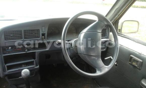 Buy Used Toyota Pickup White Car in Chipata in Zambia Buy Used Toyota Pickup White Car in Chipata in Zambia