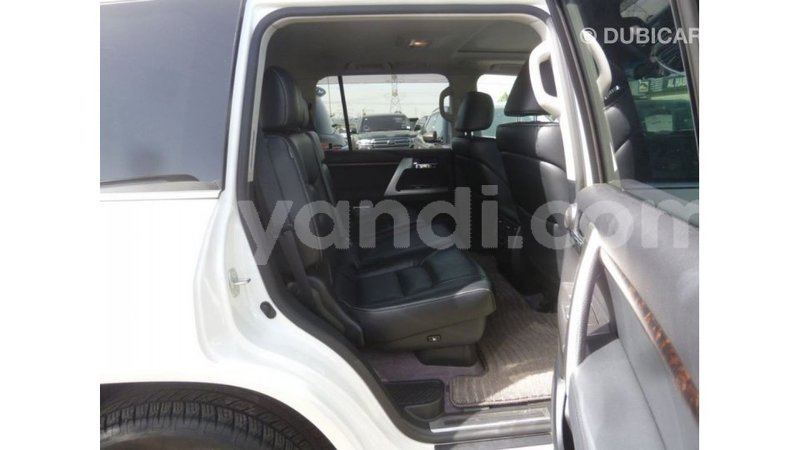Big with watermark toyota land cruiser zambia import dubai 10467