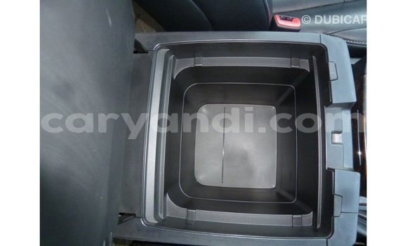 Acheter Import Voiture Toyota Land Cruiser Blanc à Import - Dubai, Zambie Acheter Import Voiture Toyota Land Cruiser Blanc à Import - Dubai, Zambie