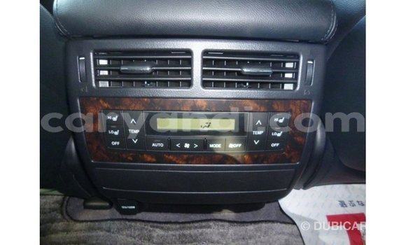 Nunua Imported Toyota Land Cruiser Nyeupe Gari ndani ya Import - Dubai nchini Zambia Nunua Imported Toyota Land Cruiser Nyeupe Gari ndani ya Import - Dubai nchini Zambia