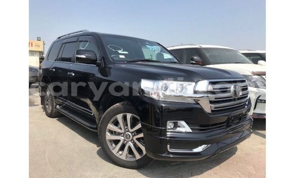 Nunua Imported Toyota Land Cruiser Nyeusi Gari ndani ya Import - Dubai nchini Zambia Nunua Imported Toyota Land Cruiser Nyeusi Gari ndani ya Import - Dubai nchini Zambia