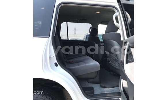 Buy Import Toyota Land Cruiser White Car in Import - Dubai in Zambia Buy Import Toyota Land Cruiser White Car in Import - Dubai in Zambia