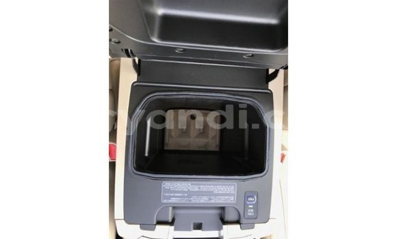 Buy Import Toyota Land Cruiser Black Car in Import - Dubai in Zambia Buy Import Toyota Land Cruiser Black Car in Import - Dubai in Zambia