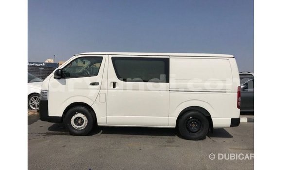 Buy Import Toyota Hiace White Car in Import - Dubai in Zambia Buy Import Toyota Hiace White Car in Import - Dubai in Zambia