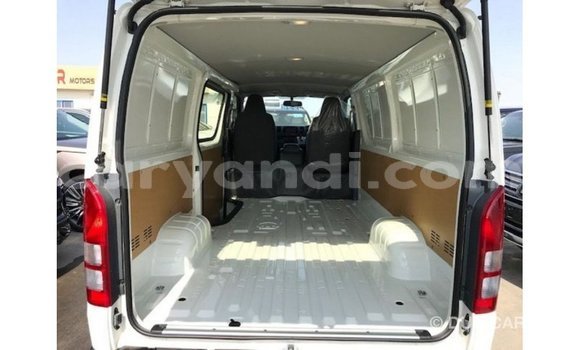 Buy Import Toyota Hiace White Car in Import - Dubai in Zambia Buy Import Toyota Hiace White Car in Import - Dubai in Zambia
