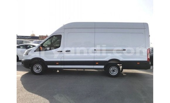 Tenga Imported Ford Club Wagon Chena Mota in Import - Dubai in Zambia Tenga Imported Ford Club Wagon Chena Mota in Import - Dubai in Zambia