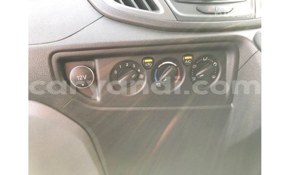 Tenga Imported Ford Club Wagon Chena Mota in Import - Dubai in Zambia Tenga Imported Ford Club Wagon Chena Mota in Import - Dubai in Zambia