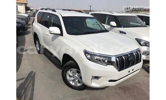 Nunua Imported Toyota Prado Nyeupe Gari ndani ya Import - Dubai nchini Zambia Nunua Imported Toyota Prado Nyeupe Gari ndani ya Import - Dubai nchini Zambia