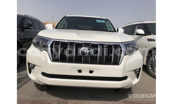 Nunua Imported Toyota Prado Nyeupe Gari ndani ya Import - Dubai nchini Zambia Nunua Imported Toyota Prado Nyeupe Gari ndani ya Import - Dubai nchini Zambia
