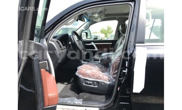 Buy Import Toyota Land Cruiser Black Car in Import - Dubai in Zambia Buy Import Toyota Land Cruiser Black Car in Import - Dubai in Zambia