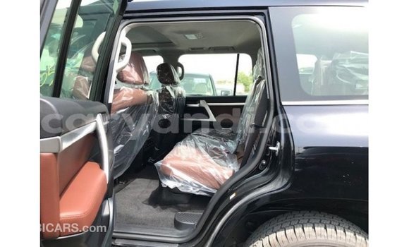 Buy Import Toyota Land Cruiser Black Car in Import - Dubai in Zambia Buy Import Toyota Land Cruiser Black Car in Import - Dubai in Zambia