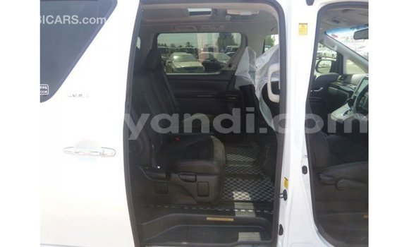 Buy Import Toyota Vellfire White Car in Import - Dubai in Zambia Buy Import Toyota Vellfire White Car in Import - Dubai in Zambia