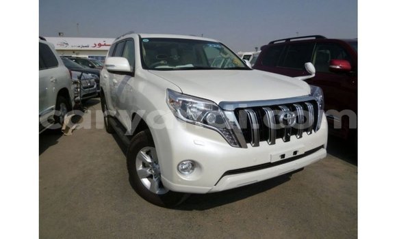 Nunua Imported Toyota Prado Nyeupe Gari ndani ya Import - Dubai nchini Zambia Nunua Imported Toyota Prado Nyeupe Gari ndani ya Import - Dubai nchini Zambia