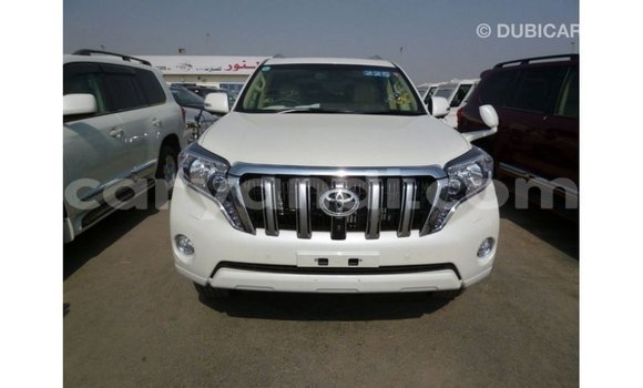 Nunua Imported Toyota Prado Nyeupe Gari ndani ya Import - Dubai nchini Zambia Nunua Imported Toyota Prado Nyeupe Gari ndani ya Import - Dubai nchini Zambia