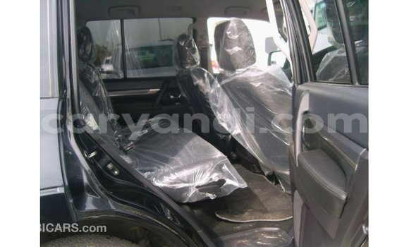 Buy Import Mitsubishi Pajero Black Car in Import - Dubai in Zambia Buy Import Mitsubishi Pajero Black Car in Import - Dubai in Zambia