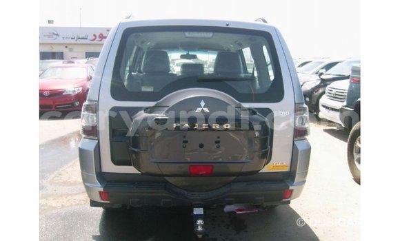 Nunua Imported Mitsubishi Pajero Nyingine Gari ndani ya Import - Dubai nchini Zambia Nunua Imported Mitsubishi Pajero Nyingine Gari ndani ya Import - Dubai nchini Zambia