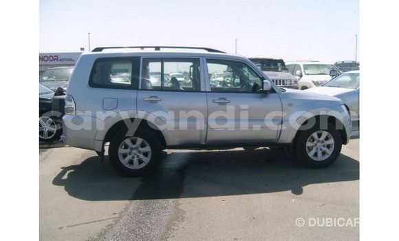 Nunua Imported Mitsubishi Pajero Nyingine Gari ndani ya Import - Dubai nchini Zambia Nunua Imported Mitsubishi Pajero Nyingine Gari ndani ya Import - Dubai nchini Zambia
