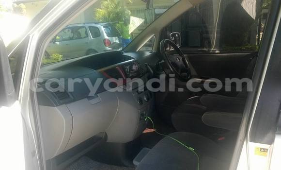 Tenga Tsaru Toyota Noah Sirivha Mota in Chipata in Zambia Tenga Tsaru Toyota Noah Sirivha Mota in Chipata in Zambia