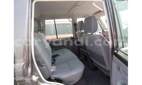 Nunua Imported Toyota Land Cruiser Nyingine Gari ndani ya Import - Dubai nchini Zambia Nunua Imported Toyota Land Cruiser Nyingine Gari ndani ya Import - Dubai nchini Zambia