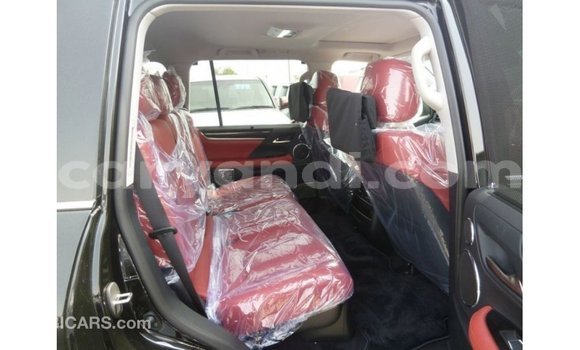 Nunua Imported Lexus LX Nyeusi Gari ndani ya Import - Dubai nchini Zambia Nunua Imported Lexus LX Nyeusi Gari ndani ya Import - Dubai nchini Zambia