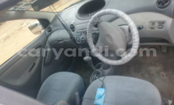 Nunua Ilio tumika Toyota Vitz Fedha Gari ndani ya Chipata nchini Zambia Nunua Ilio tumika Toyota Vitz Fedha Gari ndani ya Chipata nchini Zambia
