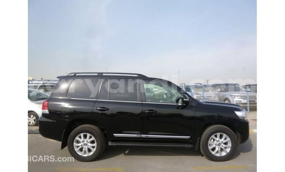 Nunua Imported Toyota Land Cruiser Nyeusi Gari ndani ya Import - Dubai nchini Zambia Nunua Imported Toyota Land Cruiser Nyeusi Gari ndani ya Import - Dubai nchini Zambia