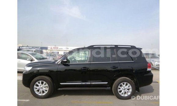 Nunua Imported Toyota Land Cruiser Nyeusi Gari ndani ya Import - Dubai nchini Zambia Nunua Imported Toyota Land Cruiser Nyeusi Gari ndani ya Import - Dubai nchini Zambia