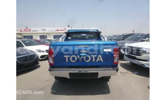 Acheter Import Voiture Toyota Hilux Bleu à Import - Dubai, Zambie Acheter Import Voiture Toyota Hilux Bleu à Import - Dubai, Zambie