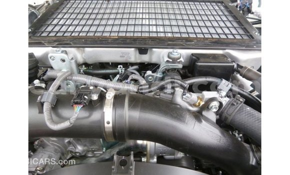 Buy Import Toyota Land Cruiser White Car in Import - Dubai in Zambia Buy Import Toyota Land Cruiser White Car in Import - Dubai in Zambia