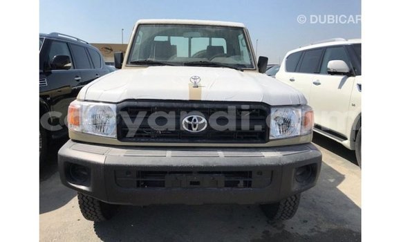 Buy Import Toyota Land Cruiser Beige Car in Import - Dubai in Zambia Buy Import Toyota Land Cruiser Beige Car in Import - Dubai in Zambia