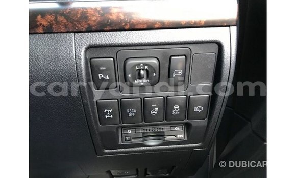 Buy Import Toyota Land Cruiser White Car in Import - Dubai in Zambia Buy Import Toyota Land Cruiser White Car in Import - Dubai in Zambia