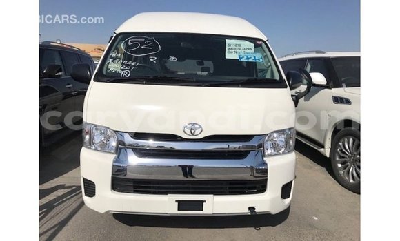 Buy Import Toyota Hiace White Car in Import - Dubai in Zambia Buy Import Toyota Hiace White Car in Import - Dubai in Zambia