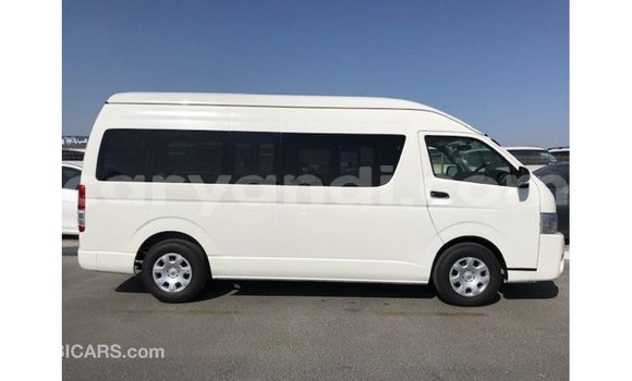 Buy Import Toyota Hiace White Car in Import - Dubai in Zambia Buy Import Toyota Hiace White Car in Import - Dubai in Zambia