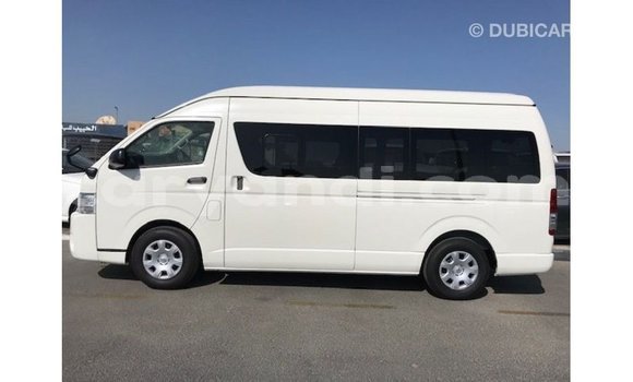 Buy Import Toyota Hiace White Car in Import - Dubai in Zambia Buy Import Toyota Hiace White Car in Import - Dubai in Zambia