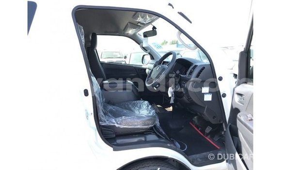 Buy Import Toyota Hiace White Car in Import - Dubai in Zambia Buy Import Toyota Hiace White Car in Import - Dubai in Zambia