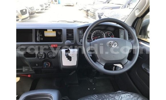 Buy Import Toyota Hiace White Car in Import - Dubai in Zambia Buy Import Toyota Hiace White Car in Import - Dubai in Zambia