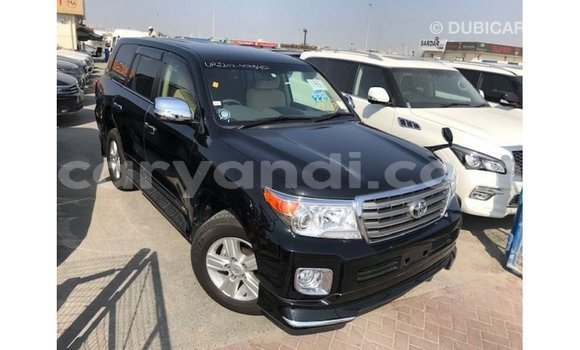 Tenga Imported Toyota Land Cruiser Nhema Mota in Import - Dubai in Zambia Tenga Imported Toyota Land Cruiser Nhema Mota in Import - Dubai in Zambia