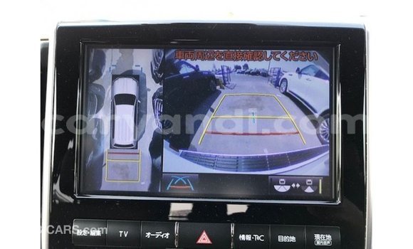 Acheter Import Voiture Toyota Land Cruiser Blanc à Import - Dubai, Zambie Acheter Import Voiture Toyota Land Cruiser Blanc à Import - Dubai, Zambie