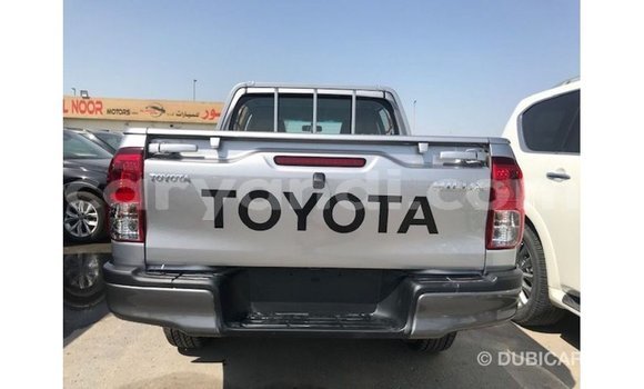 Tenga Imported Toyota Hilux Zvimwe Mota in Import - Dubai in Zambia Tenga Imported Toyota Hilux Zvimwe Mota in Import - Dubai in Zambia