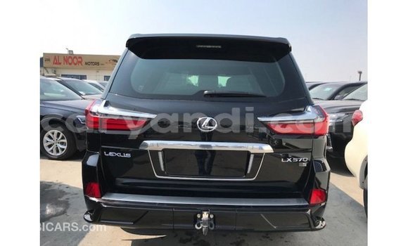 Nunua Imported Lexus LX Nyeusi Gari ndani ya Import - Dubai nchini Zambia Nunua Imported Lexus LX Nyeusi Gari ndani ya Import - Dubai nchini Zambia