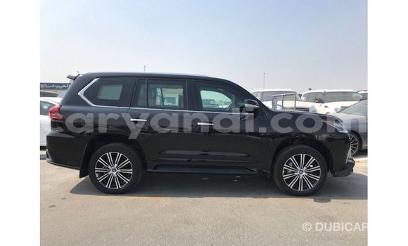 Nunua Imported Lexus LX Nyeusi Gari ndani ya Import - Dubai nchini Zambia Nunua Imported Lexus LX Nyeusi Gari ndani ya Import - Dubai nchini Zambia