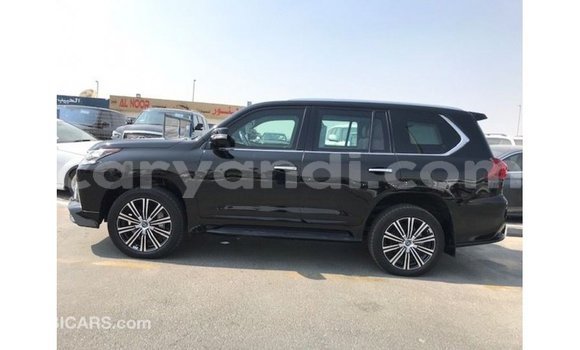 Nunua Imported Lexus LX Nyeusi Gari ndani ya Import - Dubai nchini Zambia Nunua Imported Lexus LX Nyeusi Gari ndani ya Import - Dubai nchini Zambia