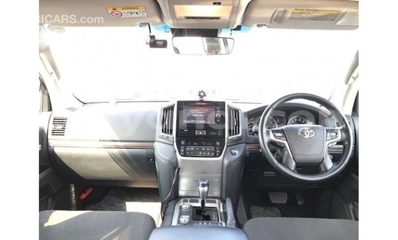 Nunua Imported Toyota Land Cruiser Nyingine Gari ndani ya Import - Dubai nchini Zambia Nunua Imported Toyota Land Cruiser Nyingine Gari ndani ya Import - Dubai nchini Zambia