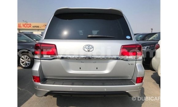 Nunua Imported Toyota Land Cruiser Nyingine Gari ndani ya Import - Dubai nchini Zambia Nunua Imported Toyota Land Cruiser Nyingine Gari ndani ya Import - Dubai nchini Zambia