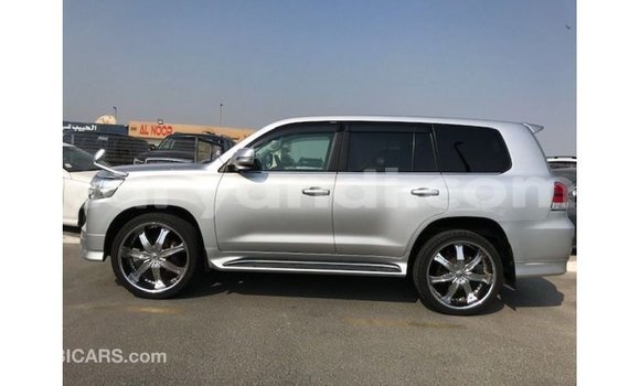 Nunua Imported Toyota Land Cruiser Nyingine Gari ndani ya Import - Dubai nchini Zambia Nunua Imported Toyota Land Cruiser Nyingine Gari ndani ya Import - Dubai nchini Zambia
