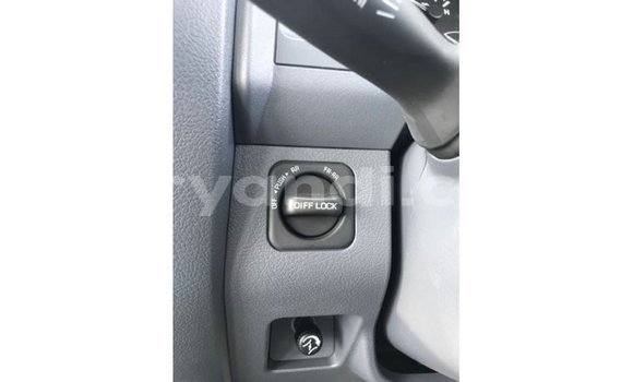 Tenga Imported Toyota Land Cruiser Chena Mota in Import - Dubai in Zambia Tenga Imported Toyota Land Cruiser Chena Mota in Import - Dubai in Zambia