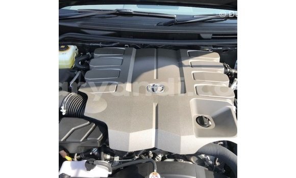 Buy Import Toyota Land Cruiser Black Car in Import - Dubai in Zambia Buy Import Toyota Land Cruiser Black Car in Import - Dubai in Zambia