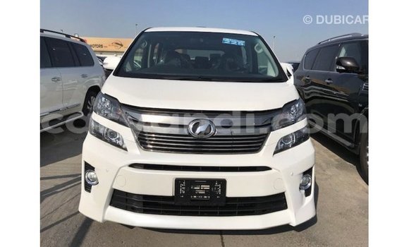 Nunua Imported Toyota Vellfire Nyeupe Gari ndani ya Import - Dubai nchini Zambia Nunua Imported Toyota Vellfire Nyeupe Gari ndani ya Import - Dubai nchini Zambia